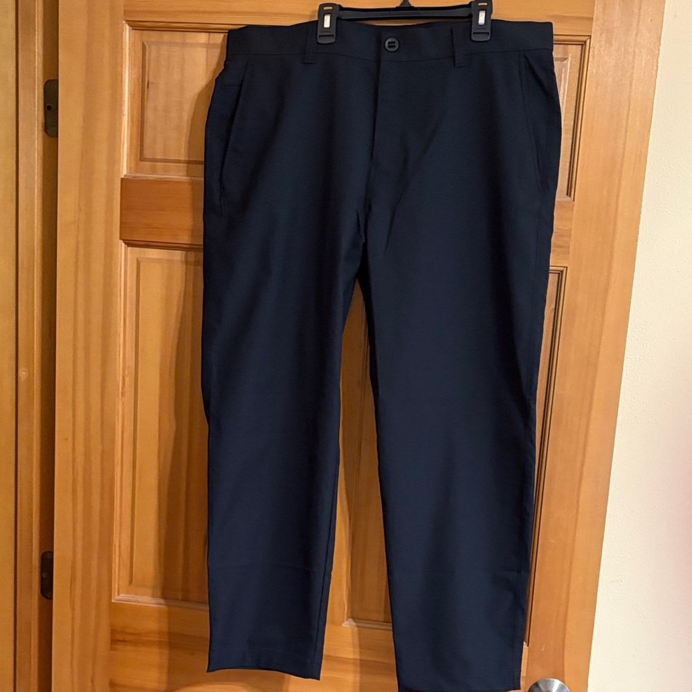 lululemon athletica Black Men's Dress Pants. Straight leg. New without tags